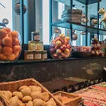 One Berlin-upper West 3*
