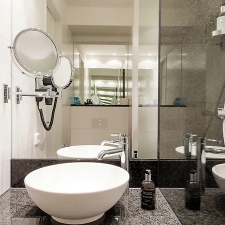 柏林上西区一号汽车旅馆 3*