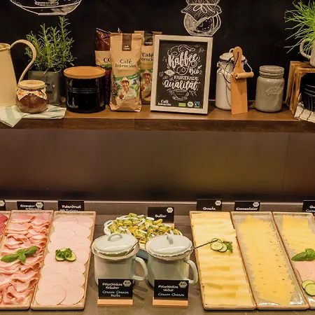 柏林上西区一号汽车旅馆 酒店 3*