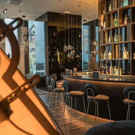 One Berlin-upper West 3* Berlín