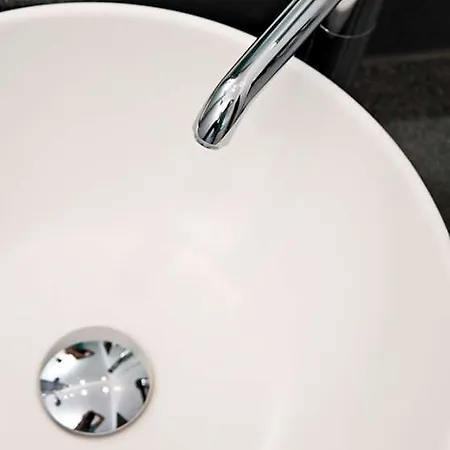 柏林上西区一号汽车旅馆 酒店