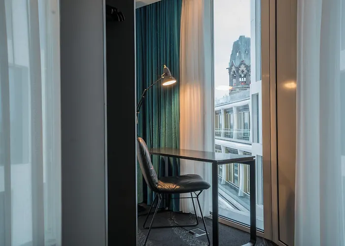 One Berlin-upper West 3*