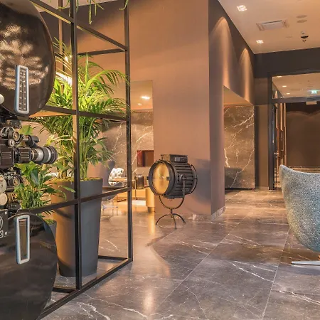 Hotel One Berlin-upper West 3*