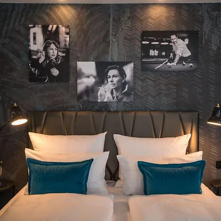 One Berlin-upper West Hotel 3*